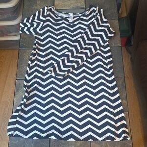 Yala Black and White Chevron Top